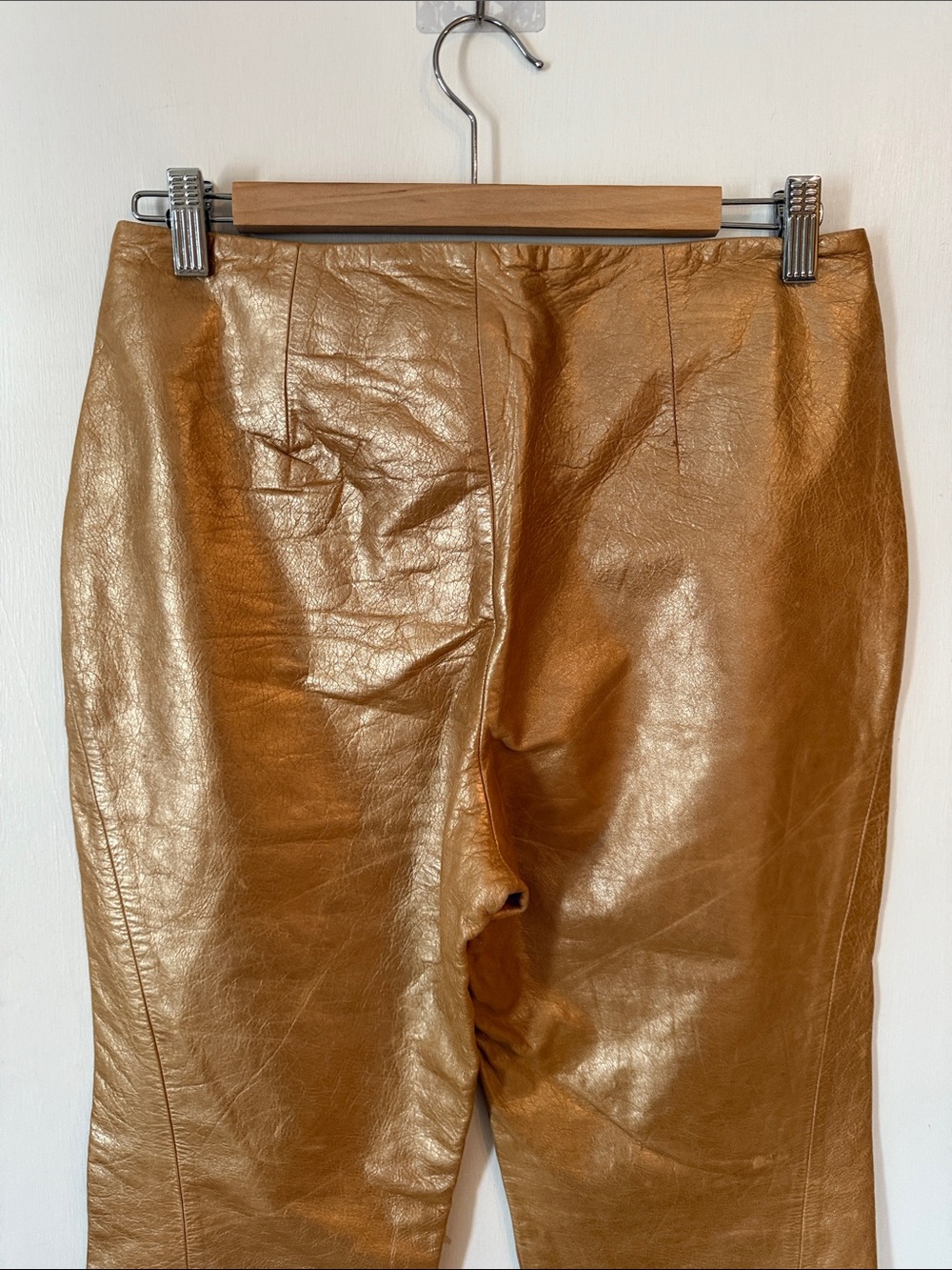 Banana Republic Vintage Gold Genuine Leather Pants Lined Split Leg | Size 6 - Picture 4 of 13